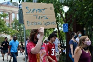 TUFTS STUDENTS RALLY IN SUPPORT OF DINING WORKERS